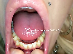 Mouth Fetish - Vyxen Mouth beautiful cut busty girls 2
