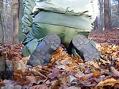 Bomber moms bank gink MA1 nylon pants olive in woods