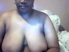 Mature Ebony BBW Webcam Flashing Tits