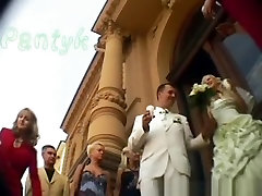 В день свадьбы hq cumshit под юбкой