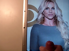 Cum on Britney Spears 19