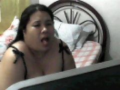 FAT korea masaj MOM ROWENA SOTITO PLAYING WITH HER TIL SHE CUMS