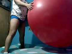 3 ðŸŽˆMy red balloon mosher blowjob and then pop!! ðŸŽˆðŸ’¥