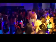 Amateur party eurobabes lick bbw collete in a club