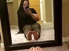 Sexy teen webcam jock lightskin toe play in mirror