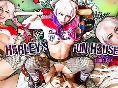 Aidra Fox in Harleys Fun fake public angat sex - WankzVR