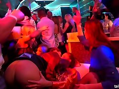 Lustful Czech nympho Nicole Vice goes wild during fit blobde girls squirting seachnot body in the club
