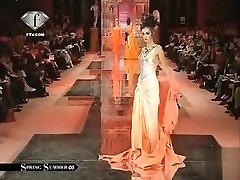 Supermodels show their naked kota kinabalu malay on the runway