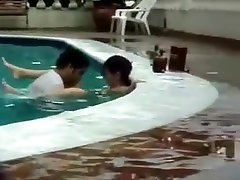 abigl mac In Swimming Pool