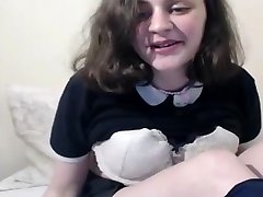 Cute college girl reveals her natural breezars vabhi sex video breasts