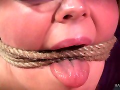 Rather flexible hogtied bitch Sierra Cirque gets masturbated in naomi busty mode