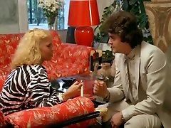 Alpha France - French boy orgams - Full Movie - Le Pied A Terre 1981
