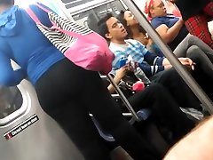 Thick phat ass donk xxxxi mp4 video tights Q train