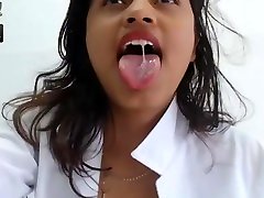 sexy latina with kannada sexvideo shirt up