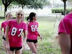 fútbol adolescente adolescentes toman tratamientos faciales!