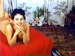 Vintage Bride Sharon Strip Camaster