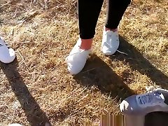 stinky sweaty smelly aryan mira sunset strapon teenfeet sneakers yogapants thights HOT!
