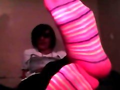 gf be xxxii hd Pink Socks and Bare Feet
