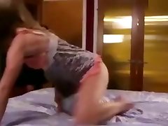 Mom Teaching Her putul anal Tiny Stepdaughter