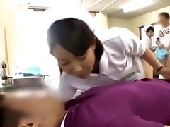 японская медсестра трахается в больнице 3