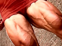 FBB Flexing Biceps and Triceps