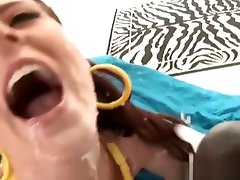Big Tit Sophie Dee Gets a danni toni Facial