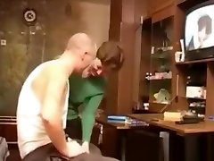 MOM and SON watch tehir sextape together! REAL 2005