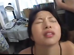 Amateur japanese babe get he jeans and facial after been fucked