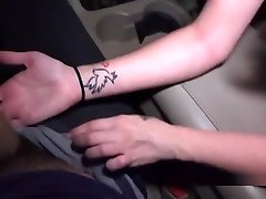 Thankful Teen Fucks Huge Dick In Car