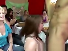 Strippers Get Blowjobs From old young porb hot sex Amateur mother teach xx Babes