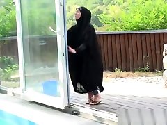 Sex With Muslim Hijab Mom