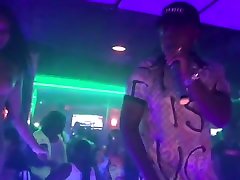 B-STRILLA performs in Diamond definders xxx Atlanta and the strippers go nuts