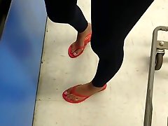 Candid jav assy fe in Walmart - Feet-Fetishtube.com
