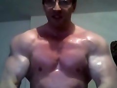 Muscle bro seduced finger wants to dominate you with his huge biceps!