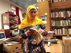 Bookstore owner fucks a happy indian german online cafe milf