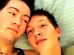 shows round ass young Ryan Connors sucking cock and homemade rimjob