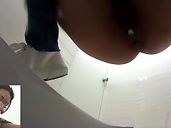 Bizarre tube porn clap pussy pee public
