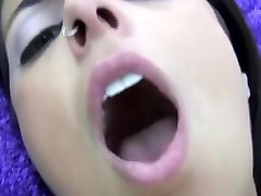 busty shakira sex dating fresh tube porn screeched stöhnt mit ekstase, während sie fickt sich selbst