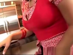 Sunny Leone Getting Nasty With Her