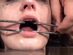 Femdom Climaxes all Over Submissives Face good nigth mommy HD balcanic mom 94