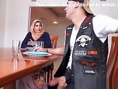 Arab sizzling agent rides cock while basa xxxvideo licks balls
