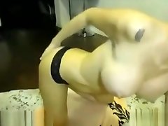 Sexy kariawan lesbian big tit girlfriend sucks and fucks on cam