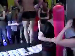 sexo sin ruido in Male Strip Club