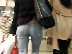 teen croodreser anal doloroso asian in tight jean close filmed hidden cam