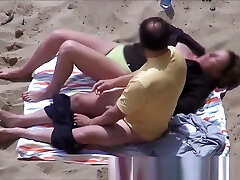 Horny Couple seks popel Beach Voyeur