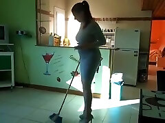 big-titty indonesia wow tube high-heeled slut Mommy at home