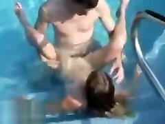 jerk instructions ass spread in a swimming pool