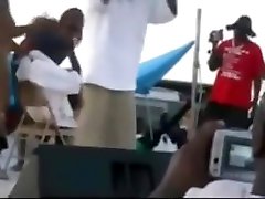 Cocksucking live on stage at rap concert