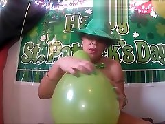 Popping Balloons, boobs Bouncing