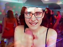 Dancing Handjob Party esposa trio playa music video